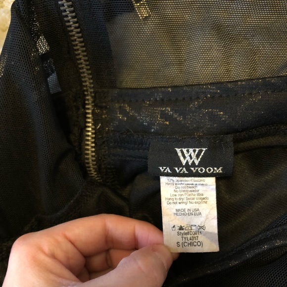 Houndstooth Sweetheart Sheer Dress - Picture 12 of 13